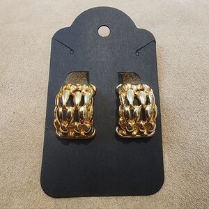 Vintage Gold Tone Half-Hoop Clip-On Earrings Basket-weave Openwork Chain Link